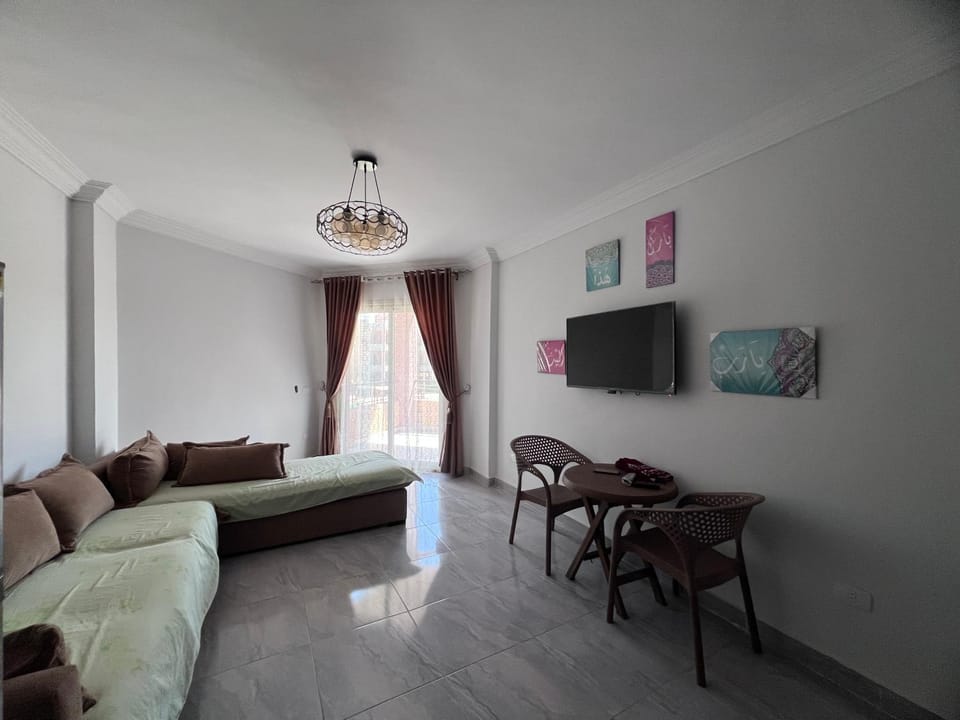 TV and multimedia, Seating area