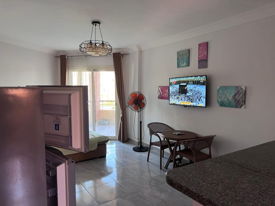 TV and multimedia, Seating area