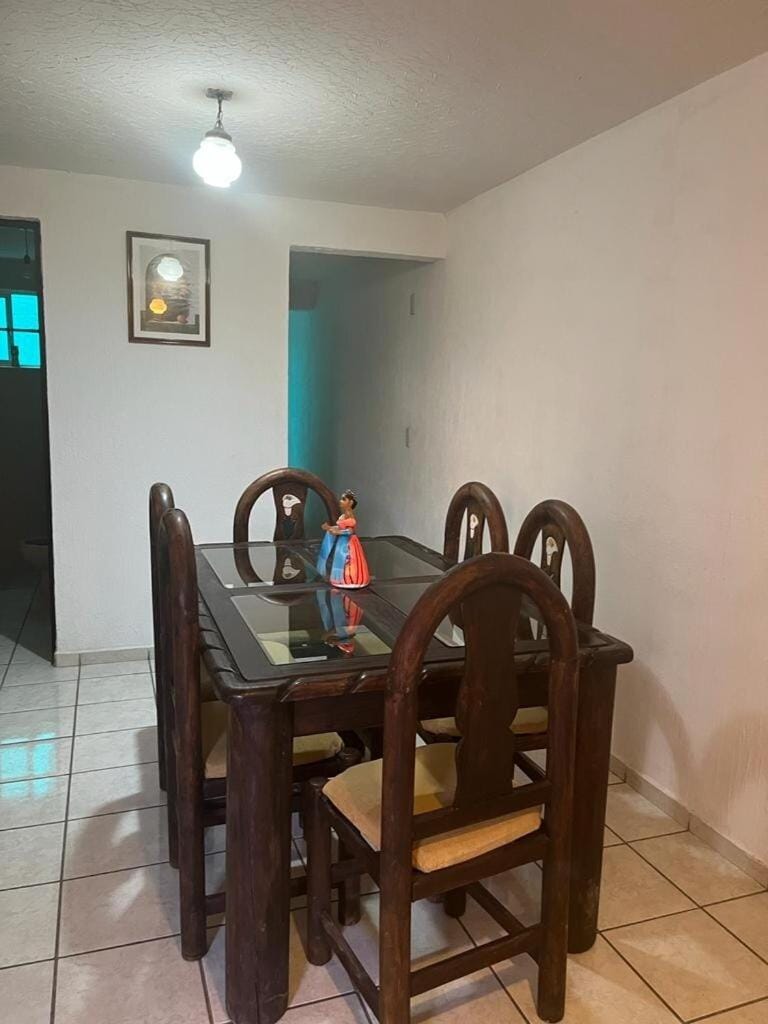 Casa amplia con 4 recamaras y 3 baños completos House in State of Querétaro
