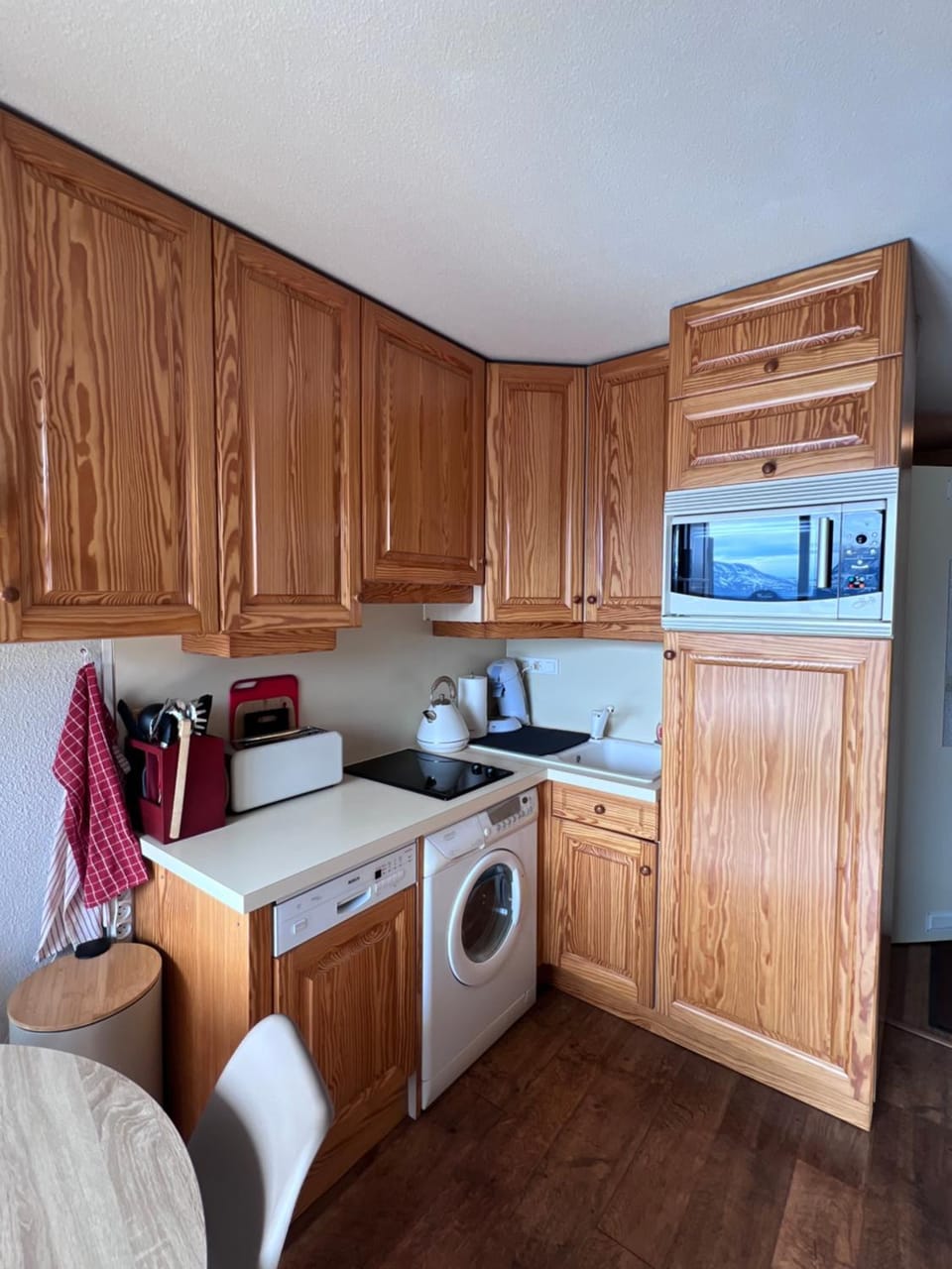Appartement cosy 6 pers - proche pistes - balcon - parking privé Apartment in Huez