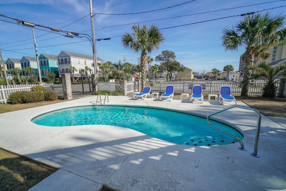 Surf Dog by Sea Star Realty House in Surfside Beach