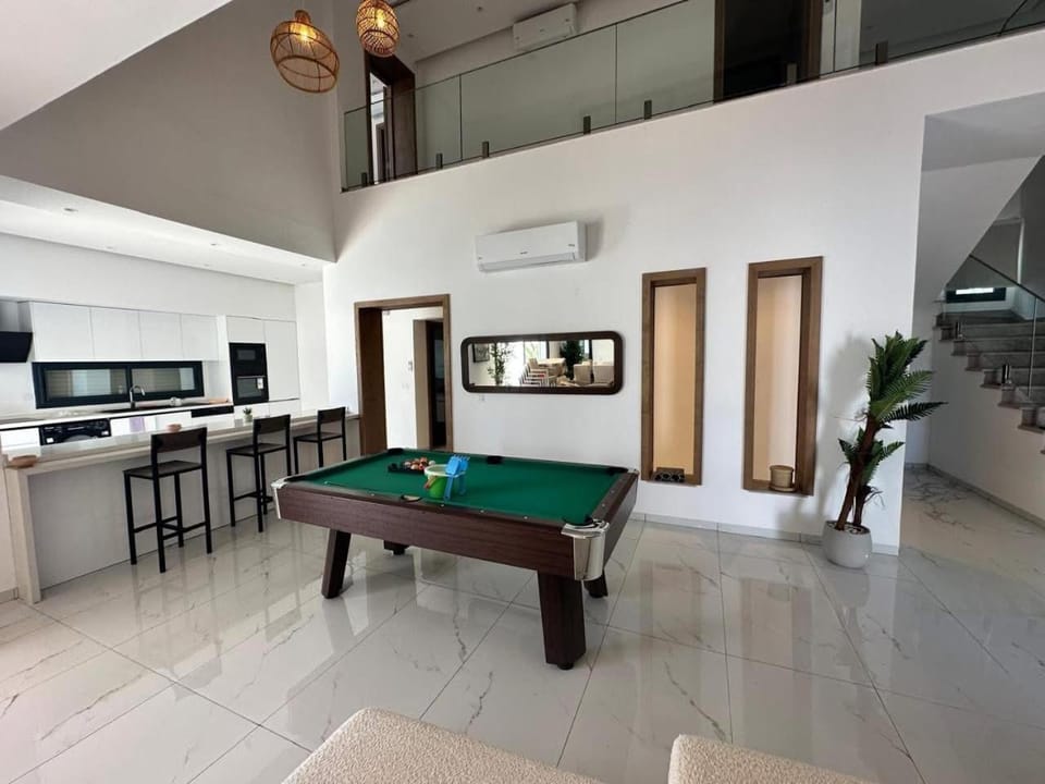 Living room, kitchen