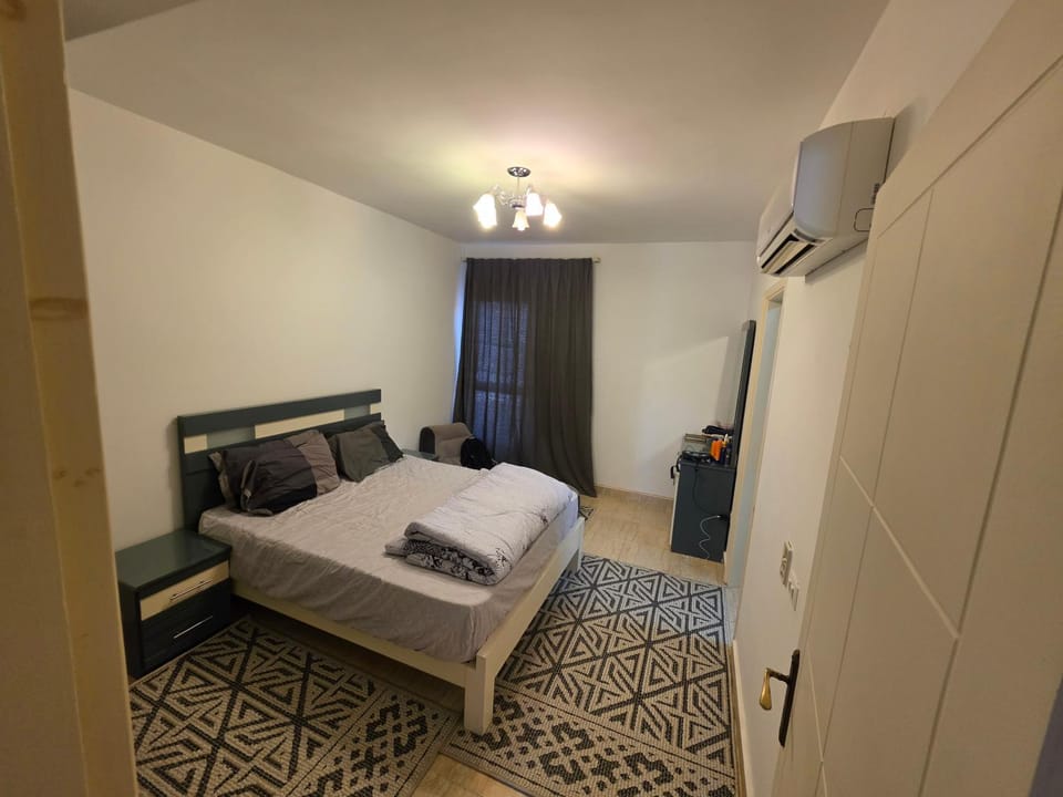 Cozy chalet in marina wadi degla resort House in Egypt