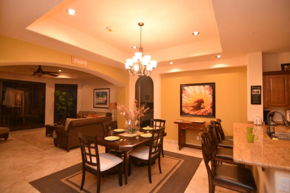 Playa del Paraiso Deluxe Rental House in San Felipe