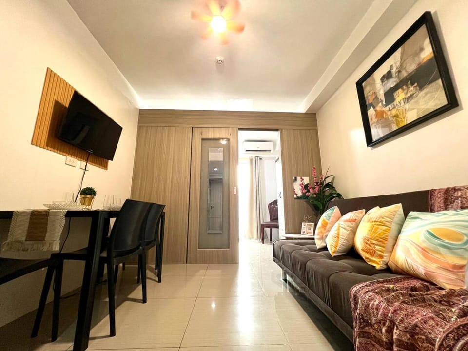 Staycation Pasay near Airport & Mall of Asia 1598 House in Pasay