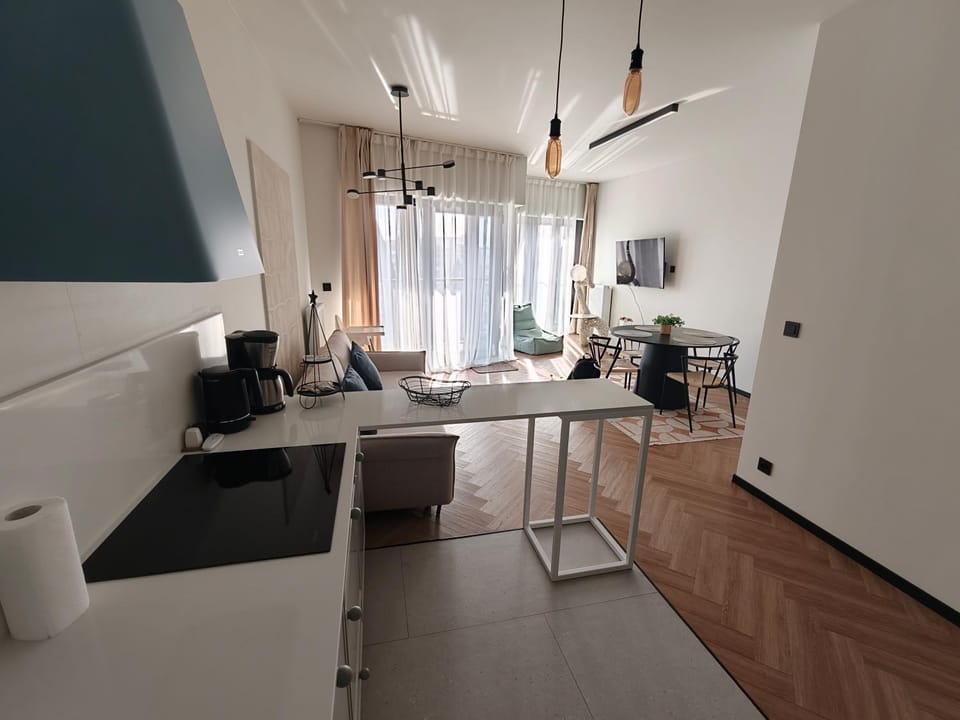 Kitchen or kitchenette, Living room