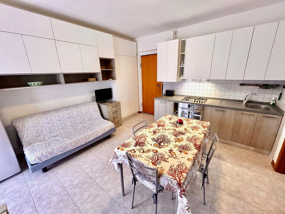 POSITANO comodo con terrazzo e posto auto Apartment in Marcelli