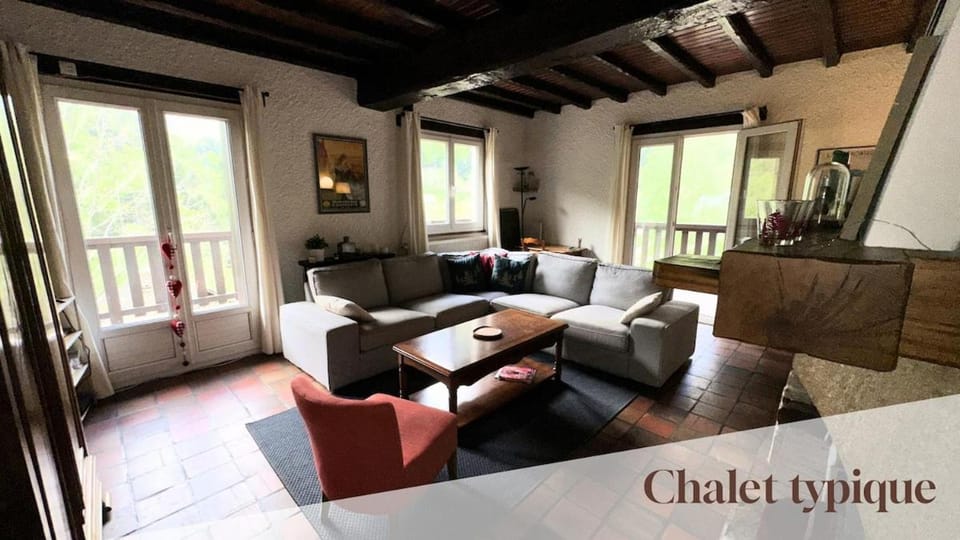 Chalet 10 personnes à Gabas, proche Bious Artigues Chalet in Nouvelle-Aquitaine