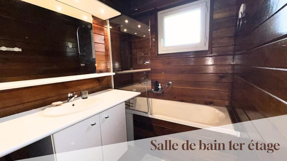 Chalet 10 personnes à Gabas, proche Bious Artigues Chalet in Nouvelle-Aquitaine