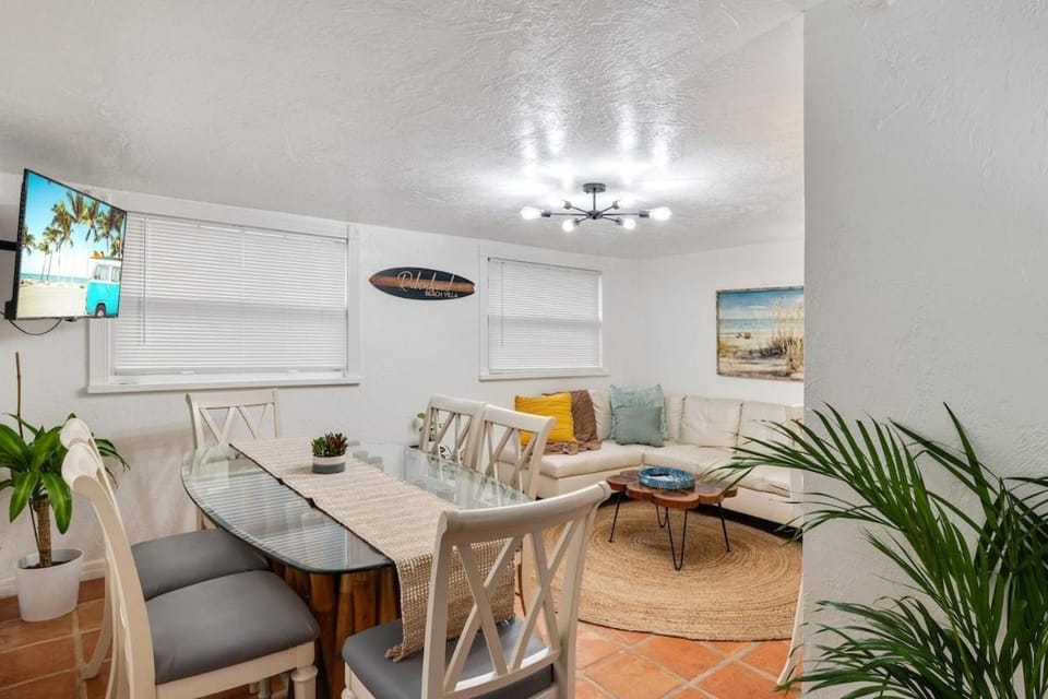 Robinhood Beach Villa near Siesta Key Beach Villa in Siesta Key