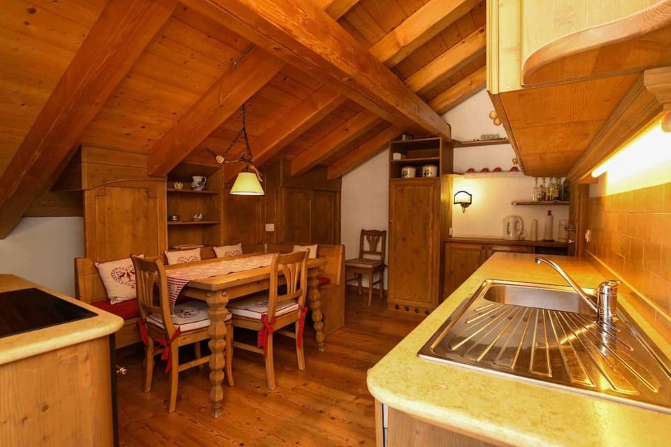 Dolomiti Deluxe Bocenago 150 mq 3 camere 3 bagni Apartment in Province of Brescia