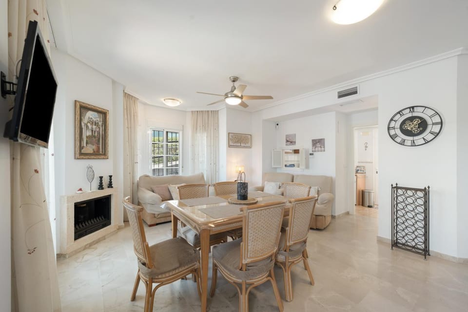 Nouvelle location bord de mer House in Costa del Sol