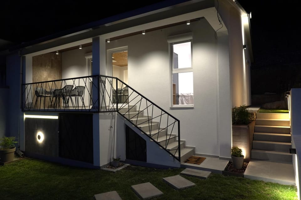 Property building, Night