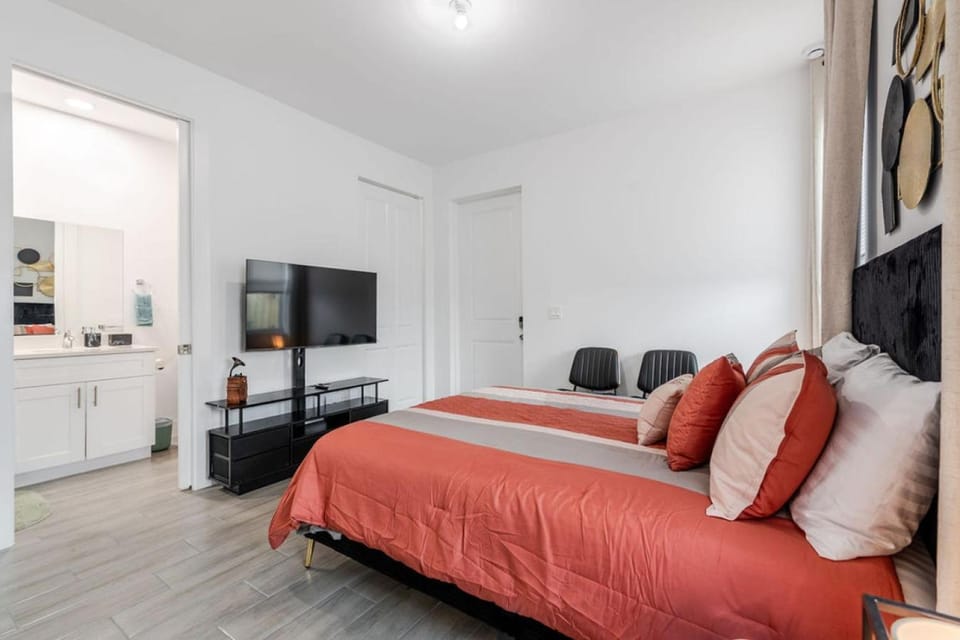 Cozy and Fully Equipped Studio in West Palm Beach House in West Palm Beach