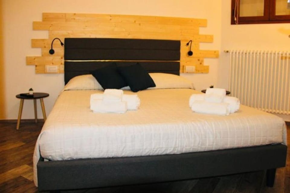 Residenza Santa Chiara Bed and Breakfast in Olbia