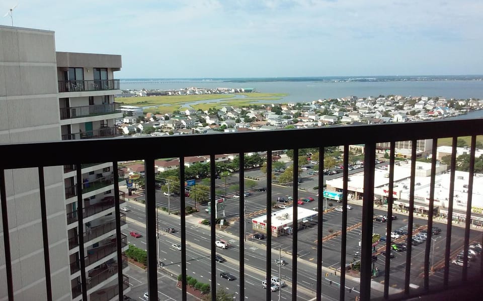 Amazing oceanfront bylevel penthouse Apartment in Ocean City
