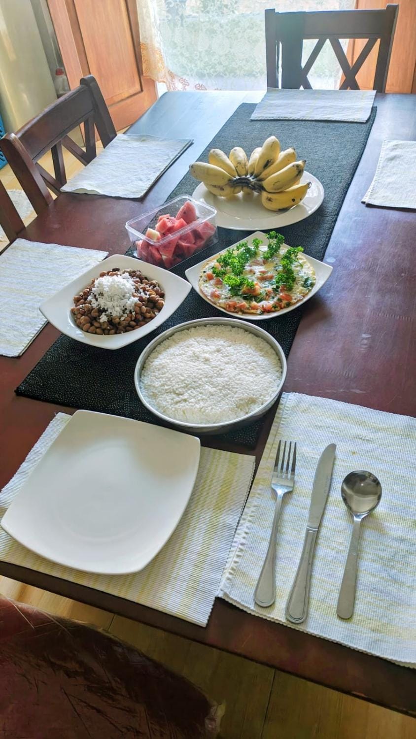 Goldern Gate Bed and Breakfast in Central Province