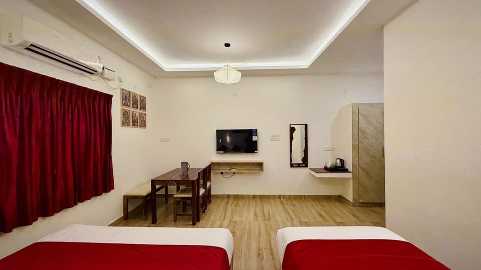Bed, TV and multimedia, Photo of the whole room, Bedroom, air conditioner