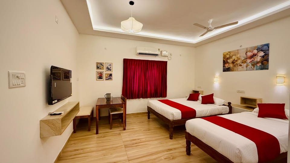 Bed, TV and multimedia, Photo of the whole room, Bedroom, air conditioner