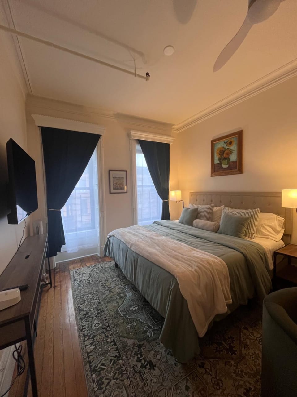 Friends & Family - Harlem Bed and Breakfast in Harlem