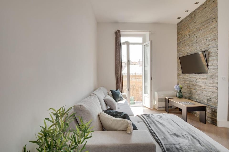 Carré d'or Place Masséna - Studio magnifique Apartment in Nice