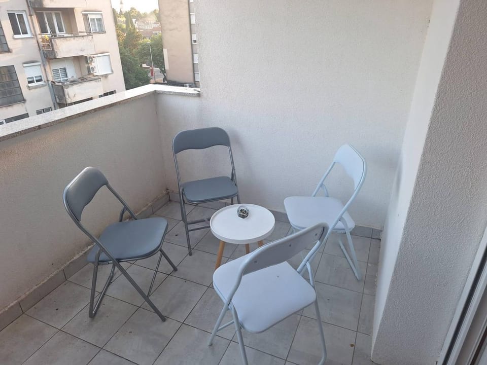 Balcony/Terrace, Balcony/Terrace