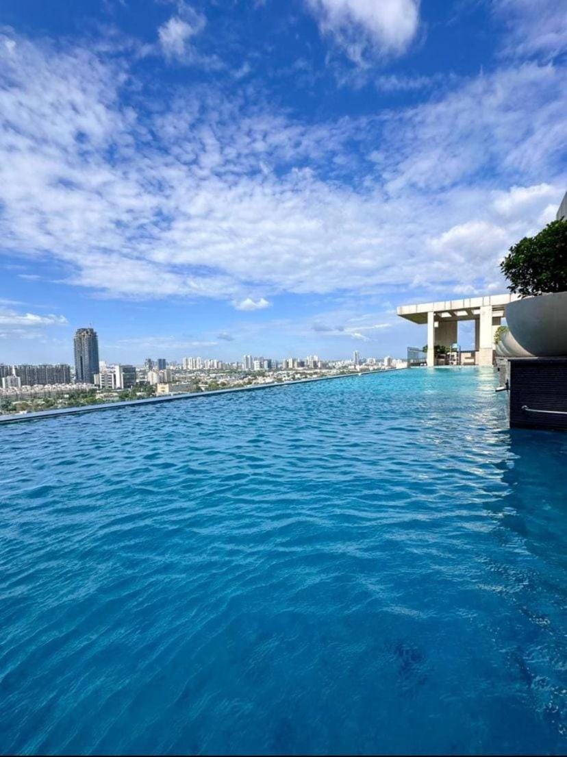 M3M Pool Mini Luxury Retreat Aravalli view Apartment in Gurugram