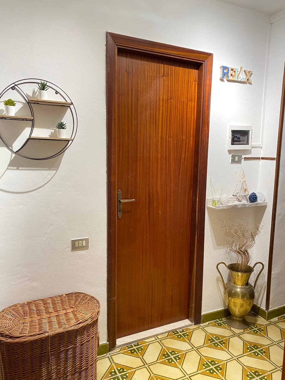 Laura House Aretusa Apartment in Syracuse