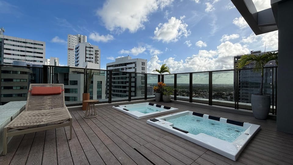Vivant Garden por Yolo House in Recife