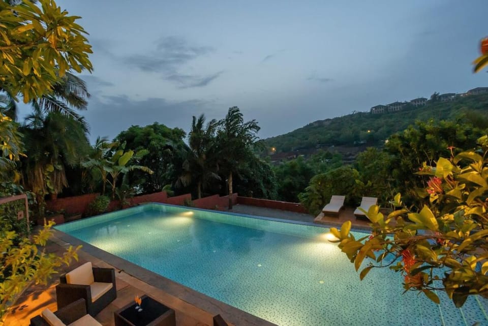 Sea Facing 6BHK Villa Pool Lift Terrace Villa in Mandrem