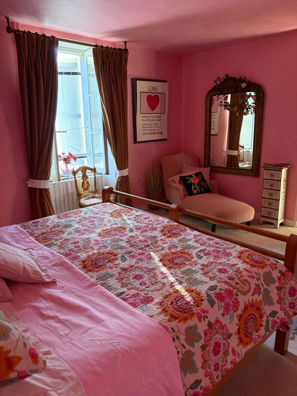 Chez Paulet A welcome break for peace and tranquility - route C27 Bed and Breakfast in Nouvelle-Aquitaine
