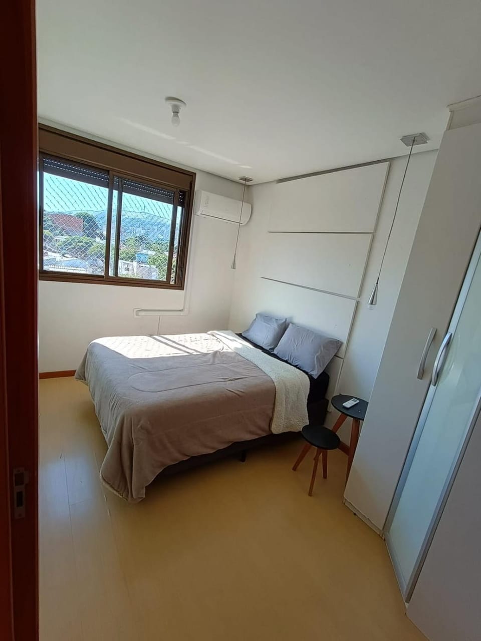 Top-floor apartment, Wi-Fi, free two car parking Apartment in Porto Alegre
