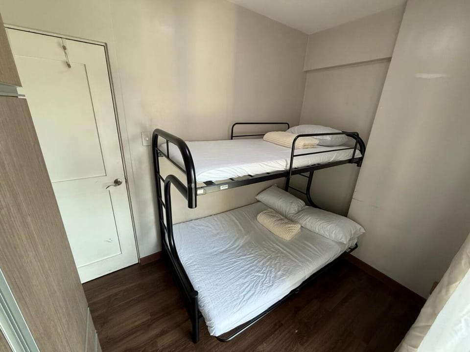 Cozy & minimalist 2BR at Flair towers Apartment in Mandaluyong