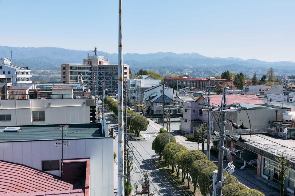 Neighbourhood, Mountain view, Location