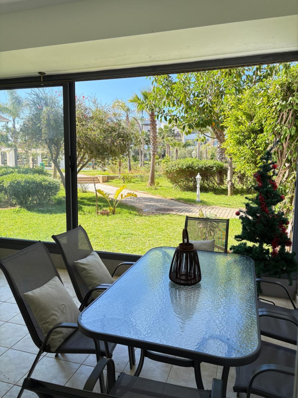Rez-de jardin avec accès direct à la piscine Apartment in Tangier-Tétouan-Al Hoceima