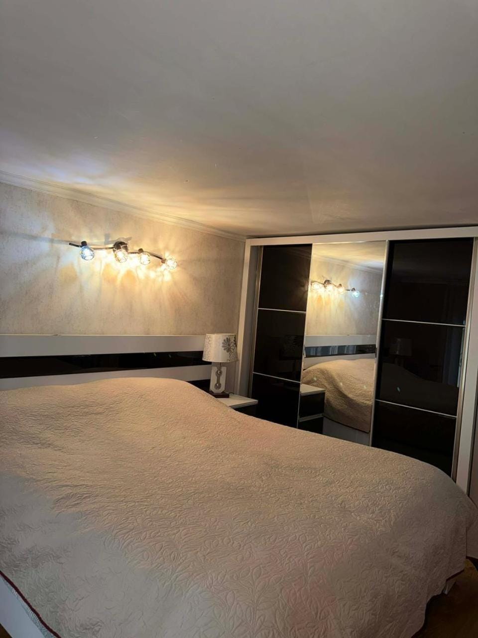 Elegant Tbilisi Heritage Apartment Apartment in Tbilisi, Georgia