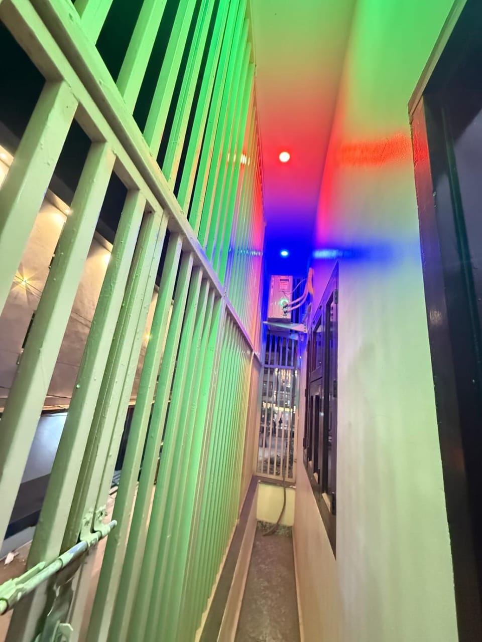 Hotel Vrinda mohan kunj Near Prem Mandir Hotel in Uttar Pradesh
