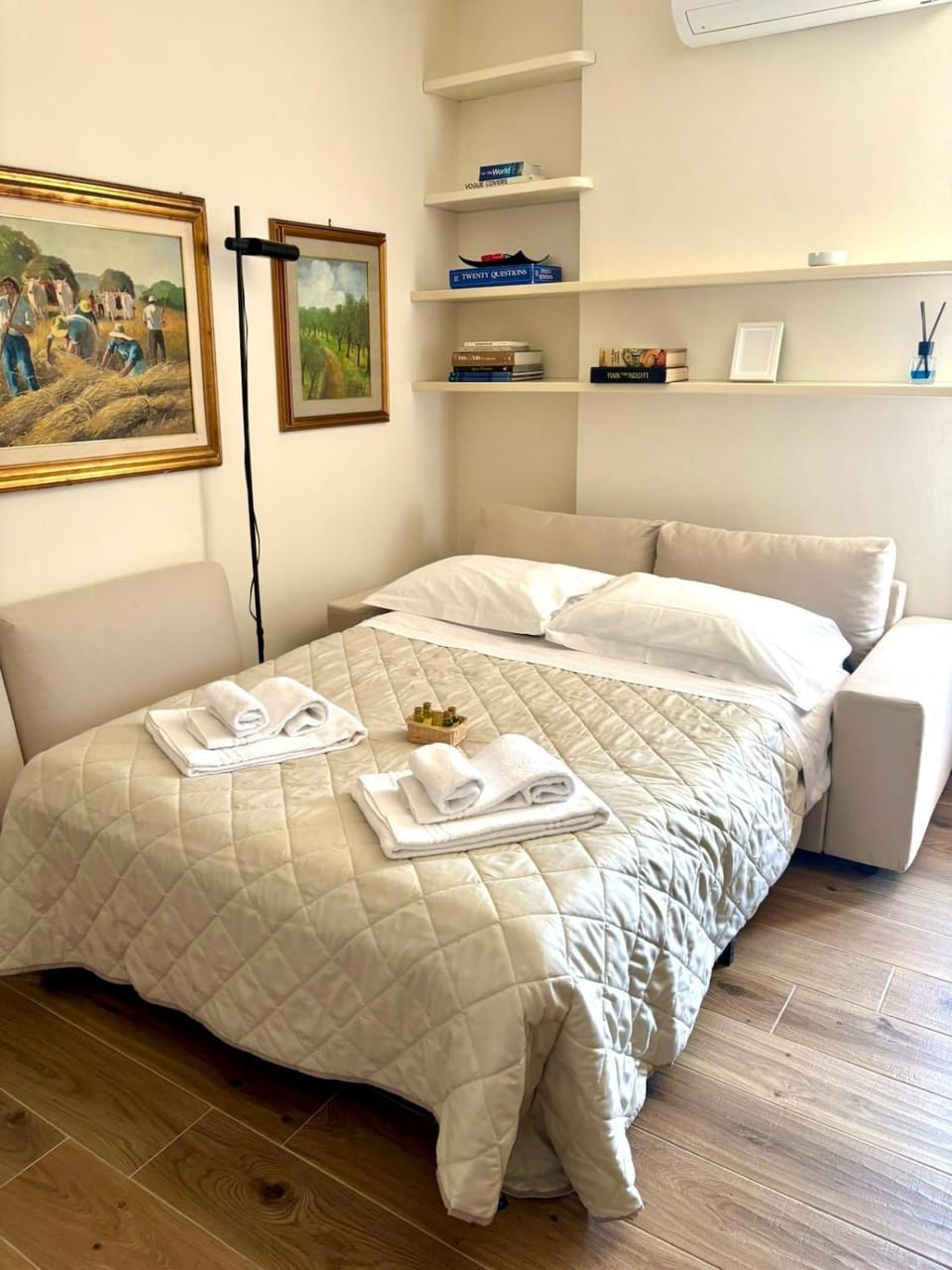 Chianti Prestige Apartment - Terrazza & Relax Apartment in San Casciano In Val di Pesa
