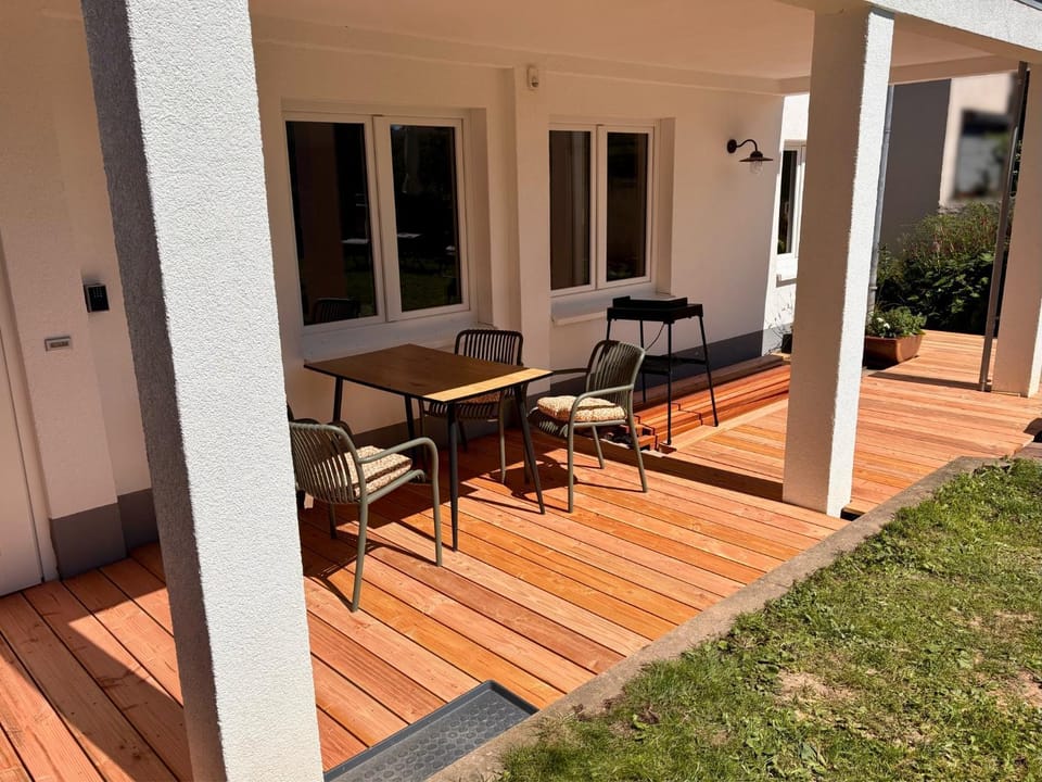 Property building, Balcony/Terrace