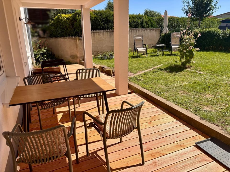 Property building, Garden view