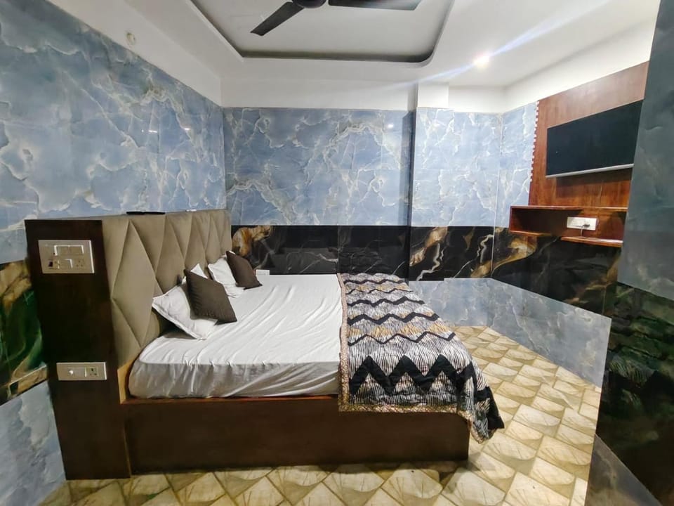 Tulsi Dham Bed and Breakfast in Uttar Pradesh