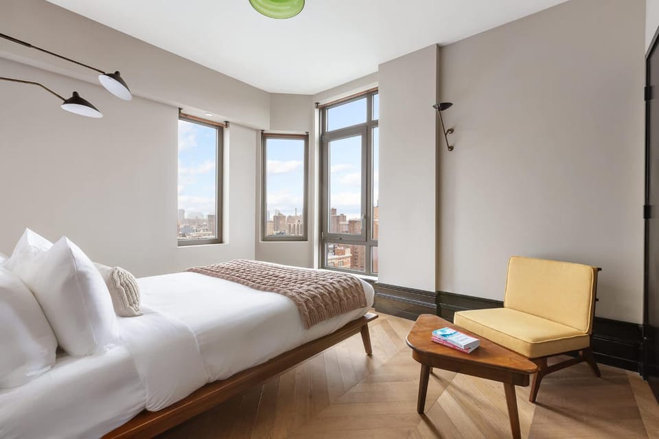 Freeman 1403 by Rove Travel 1BR Condo w Shared Amenities Apartment in East Village