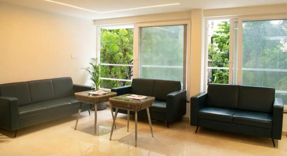 Serenity Stay -Studio in Pashan-Baner Road Apartment in Pune