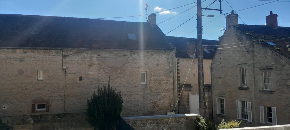 F2 4 personnes 300 m plage Apartment in Bernières-sur-Mer