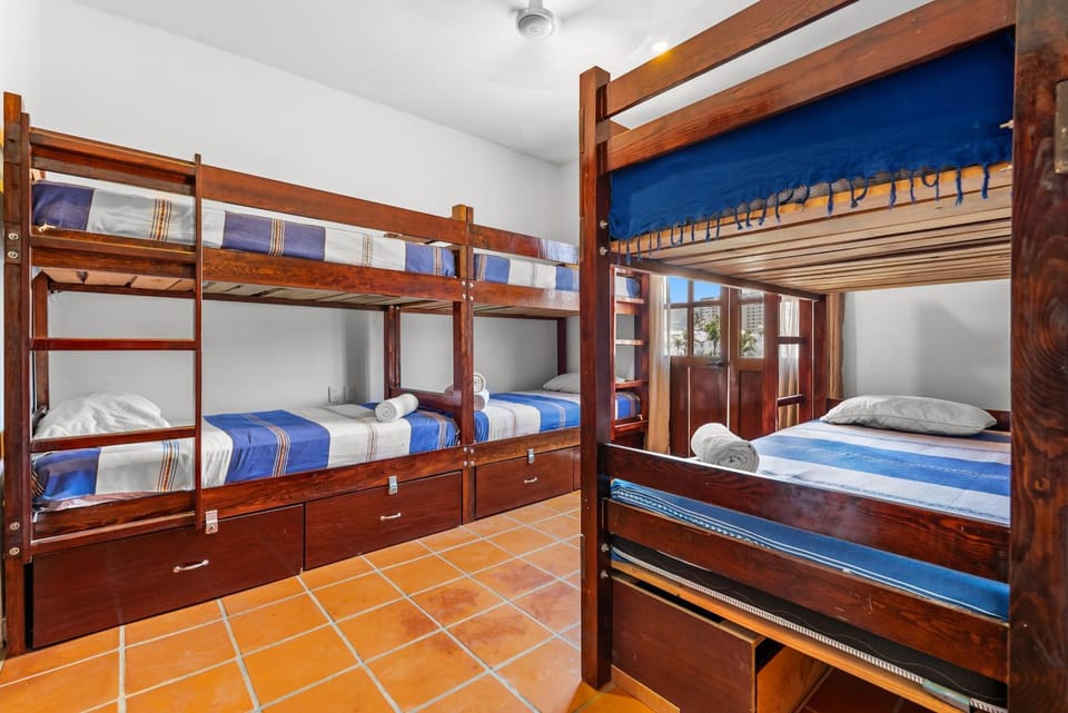 Bed, Photo of the whole room, Bedroom, bunk bed