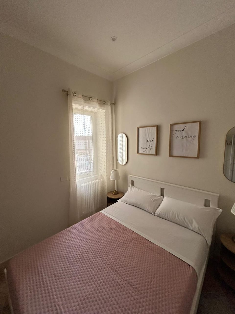 View (from property/room), Photo of the whole room, Bedroom, Guests, furniture