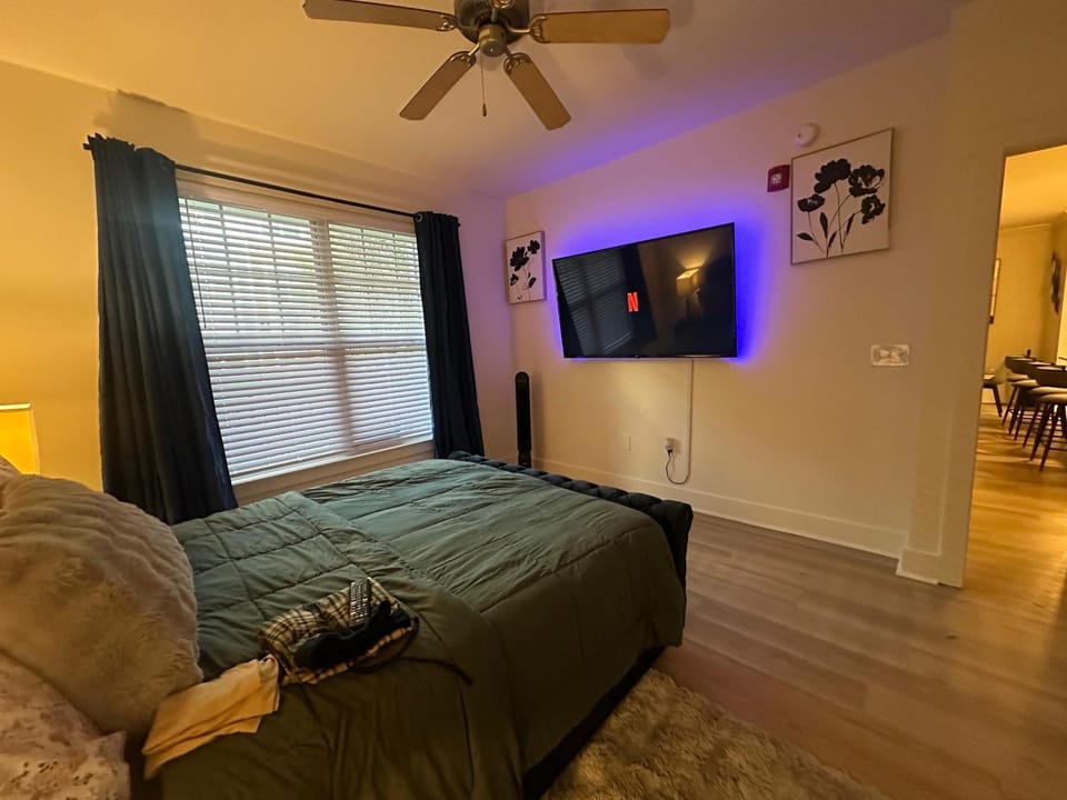 Modern Atlanta One-Bedroom with Gym Apartment in Brookhaven
