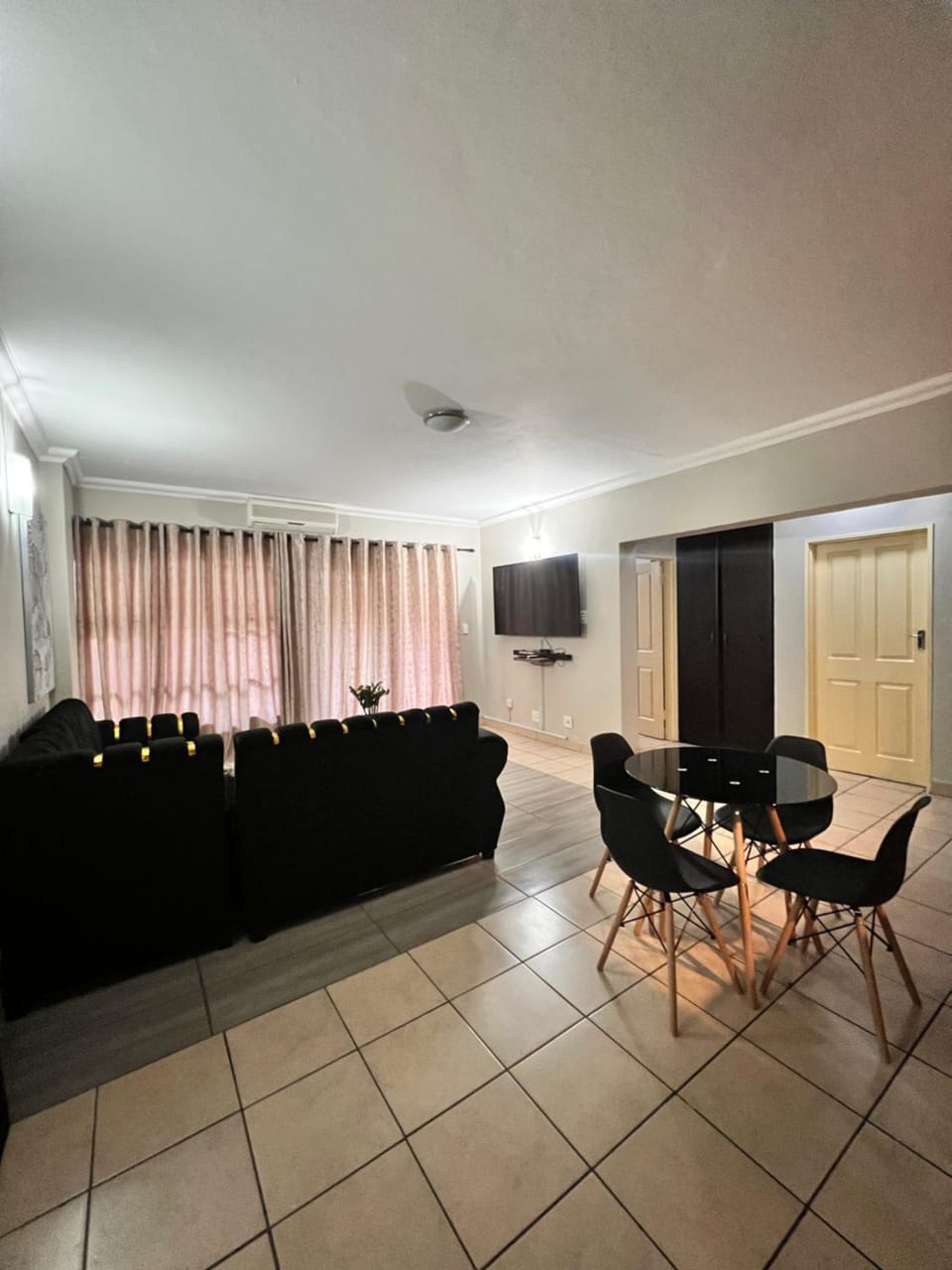 Nova - PalmValley Apartment in Gauteng