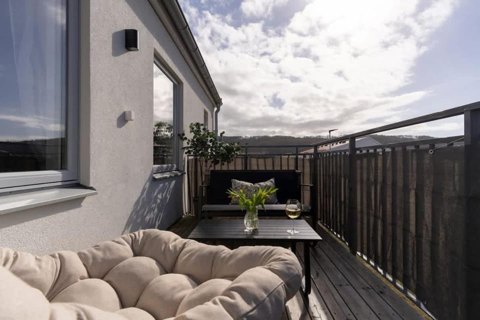 Modern 2 Bedroom Home with 2 Balcony & Workspace House in Skåne County