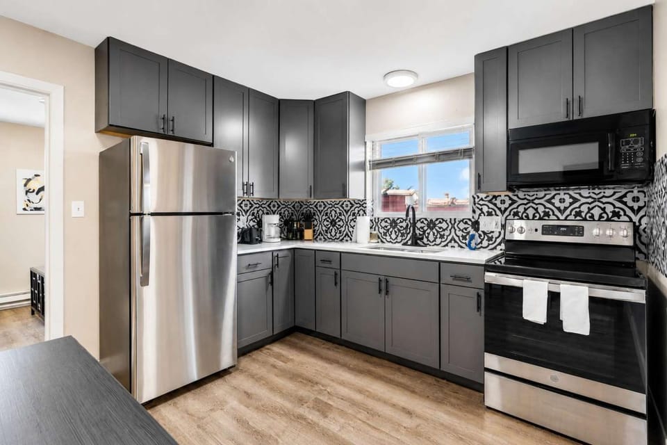 Private 1BR Apartment on Morganford Apartment in Tower Grove South